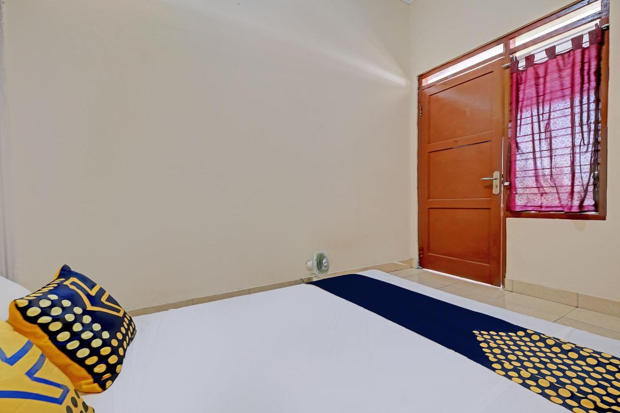 Spot On 92934 Nusantara Syariah Yogyakarta Exterior foto